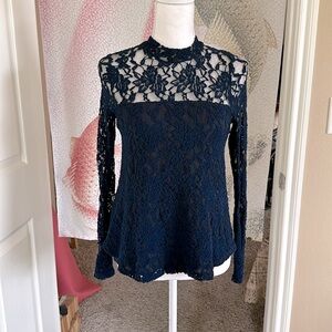 NWOT Abercrombie & Fitch lace top size M